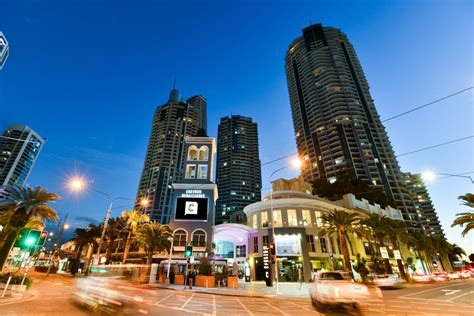hermes gold coast trading hours